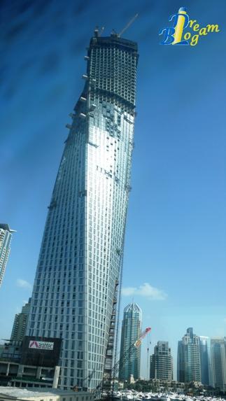 La mia escursione. At the top: il Burj Khalifa. Dubai.