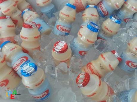 RICICLANDO BOTTIGLIETTE YAKULT