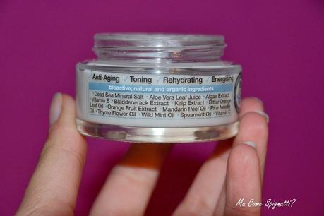 Recensione: Crema Viso ai Sali del Mar Morto - Dr. Organic Recensione: Crema Viso ai Sali del Mar Morto - Dr. Organic
