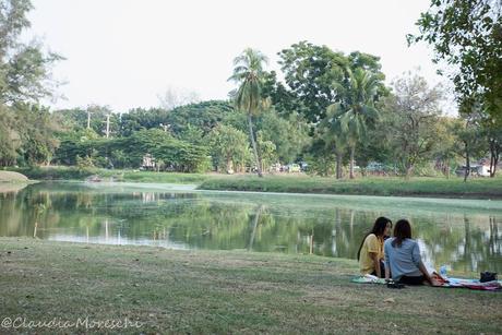 Scoprendo Ayutthaya in sella a una bici