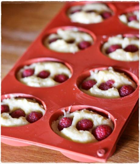 Raspberry friands7