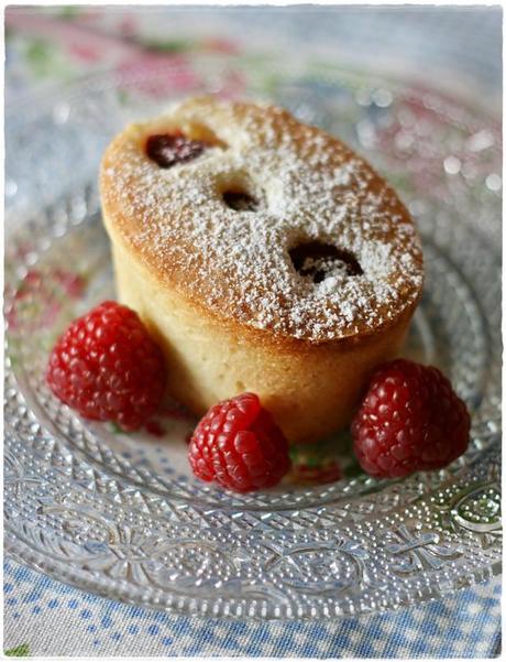 Raspberry friands2