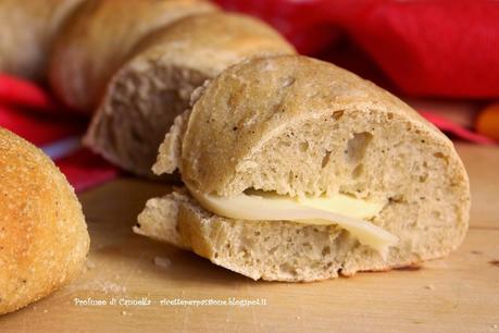 Focaccia al pepe nero - la ricetta della strazzata aviglianese