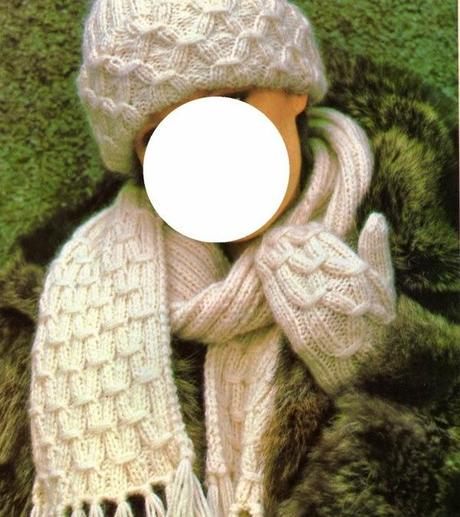Lavori a maglia: Sciarpa, guanti e cappello di lana