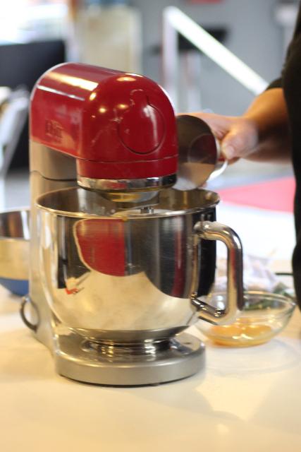 Panettone in casa. Come prepararlo, guida completa