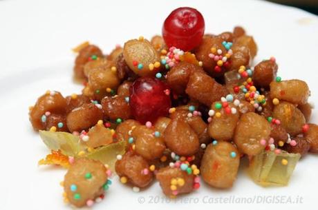 Struffoli  ©Piero Castellano