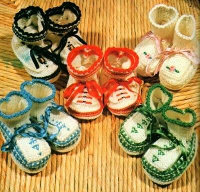 Lavori a maglia: Scarpine di lana