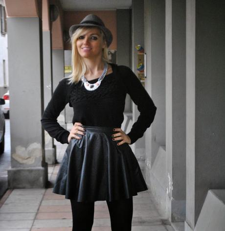 OUTFIT TOTAL BLACK