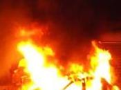 Siracusa: bruciata nella notte un’auto casalinga Largo Luciano Russo