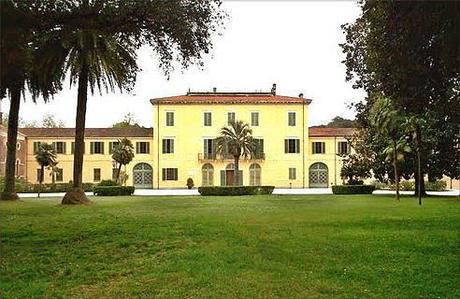 Appuntamento a ....Villa Borbone Viareggio (LU)