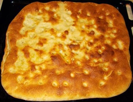 Focaccia, pane e pizza con le patate