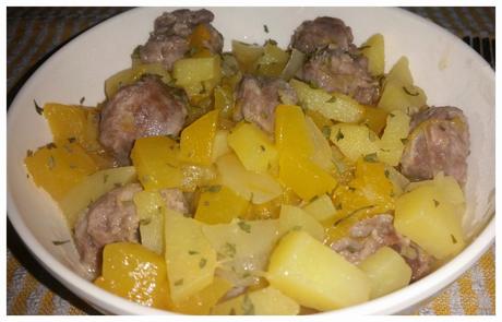 Zucca, patate e salsiccia ed altre ricette, cotte nella padella Stone Saporita DuebiCasalinghi