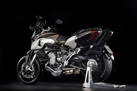 MV Agusta Stradale 800 2015