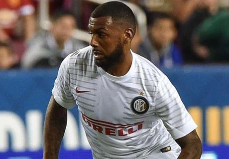 Per M’Vila cambio obbligato