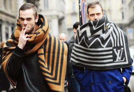 Extra Fashion: maxi sciarpe, plaid, tappeti