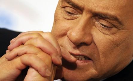 Silvio propone due monete: idee poche, ma confuse