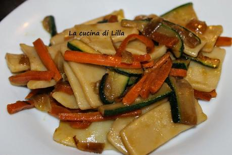 Gnocchi: Gnocchi di riso cinesi con verdure