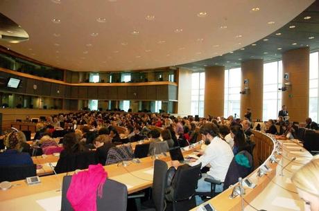 “I giovani e il futuro della leadership: il ruolo della famiglia e dei genitori nella formazione del cittadino responsabile”- convegno a Bruxelles al Parlamento Europeo 20-22 novembre 2014