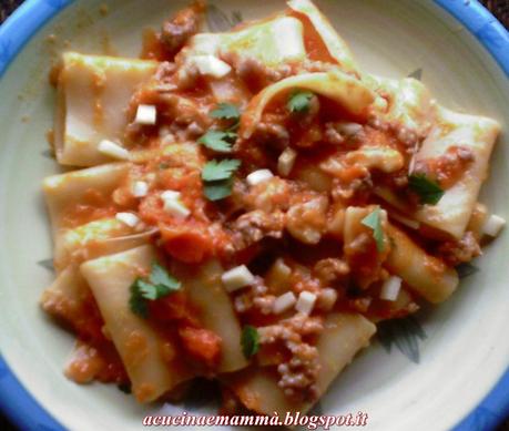 Paccheri con zucca,salsiccia e scamorza ( Paiocca)