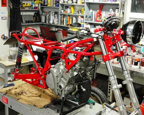 MV Agusta F4 750 Magni Replica by Jim Bush