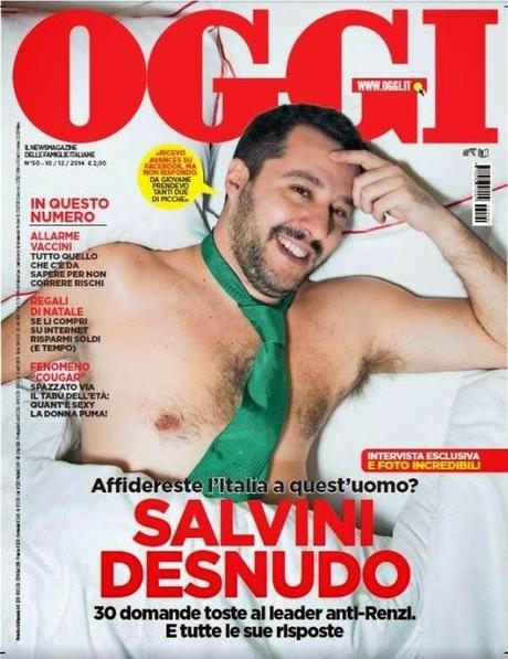 Matteo Salvini nudo (eccetto la cravatta)