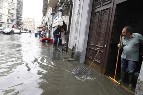 Temporale Napoli 12 ottobre 2012 (3)-2