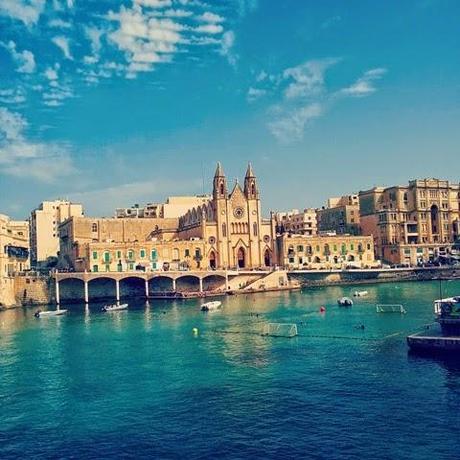 Il Divertimento a Malta - St. Julian's