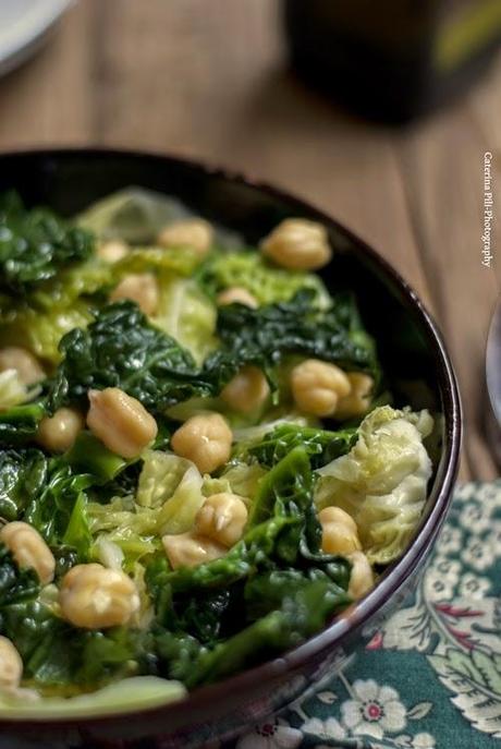 Cavolo verza con ceci ,light e nutriente