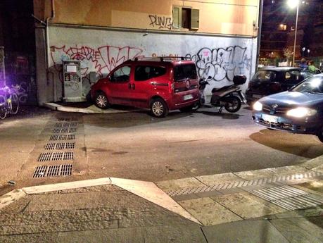 Ma quanto sono brutte le stazioni della Metro C? Riflessioni a margine di alcune foto della fermata Pigneto