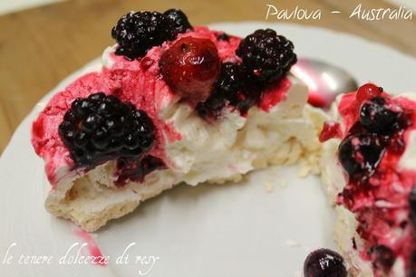 Pavlova - un candido dessert australiano per il prossimo Natale