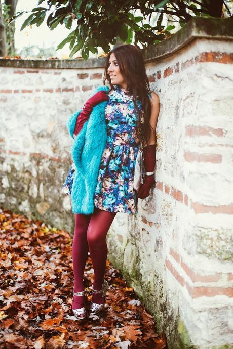 Sweet December ... with Oasap http://www.oasap.com/dresses/47822-vintage-rose-pleated-sleeveless-beaded-dress.html/?fuid=235465