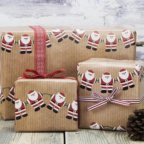 Idee per Natale: Christmas Gifts, tags & wraps original_christmas-character-bunting-wrapping-paper