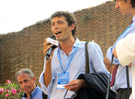 Si esce da Mafia Capitale solo con una feroce discontinuità. Riccardo Magi è il nome giusto come nuovo presidente del Consiglio Comunale Si esce da Mafia Capitale solo con una feroce discontinuità. Riccardo Magi è il nome giusto come nuovo presidente del Consiglio Comunale