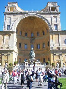 Cortile_della_Pigna