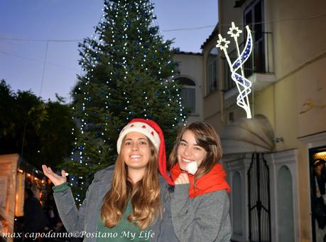 NATALE; Accensione albero e luminarie a Positano