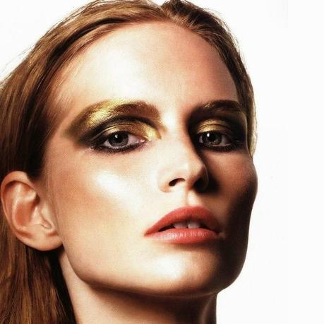 METALLIC MAKE-UP: per le feste il trucco si fa metallico