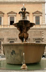 fontana piazza farnese 2