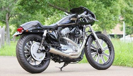 Harley Sportster 883 Cafè Racer by Motor Garage Goods