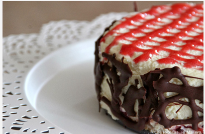 Mousse al cioccolato bianco e fragole