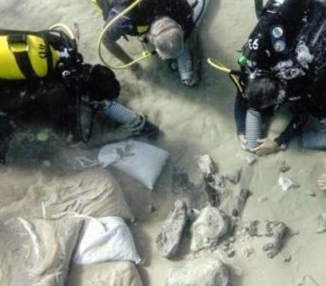 Un pozzo in fondo al mare