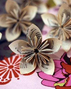 Fiori realizzati con i bambini