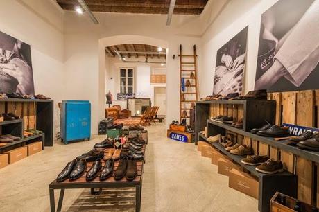 Velasca: New Temporary Store, a Milano