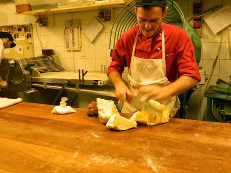 Alla scoperta del panettone milanese in una delle più antiche pasticcerie e un'idea da regalare per conoscere Milano