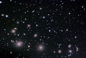 L'ammasso di galassie del Perseo. Crediti: Jim Misti