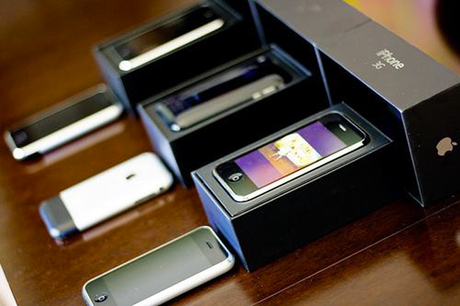 iPhone 2G di prima generazione: 12’500 dollari su eBay