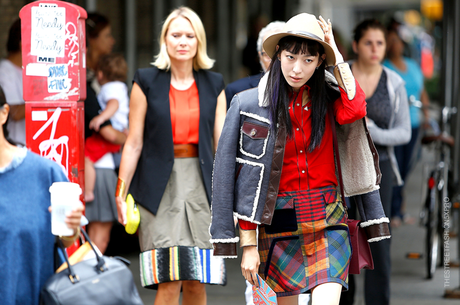 In the Street...Tartan mania: the timeless fashion of the Scottish fabric always trendy...For vogue.it