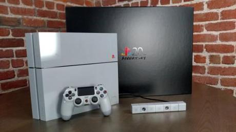 Nuove PlayStation 4 Anniversary Edition arrivano su eBay, con prezzi mozzafiato - Notizia