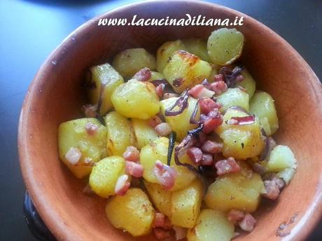 Patate Novelle con Pancetta e Cipolle