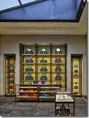 10-COACH-RODEO DRIVE