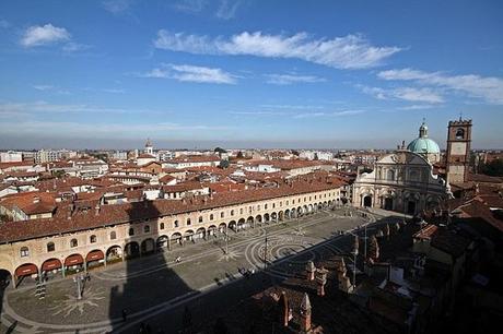 Piazza Ducale a Vigevano